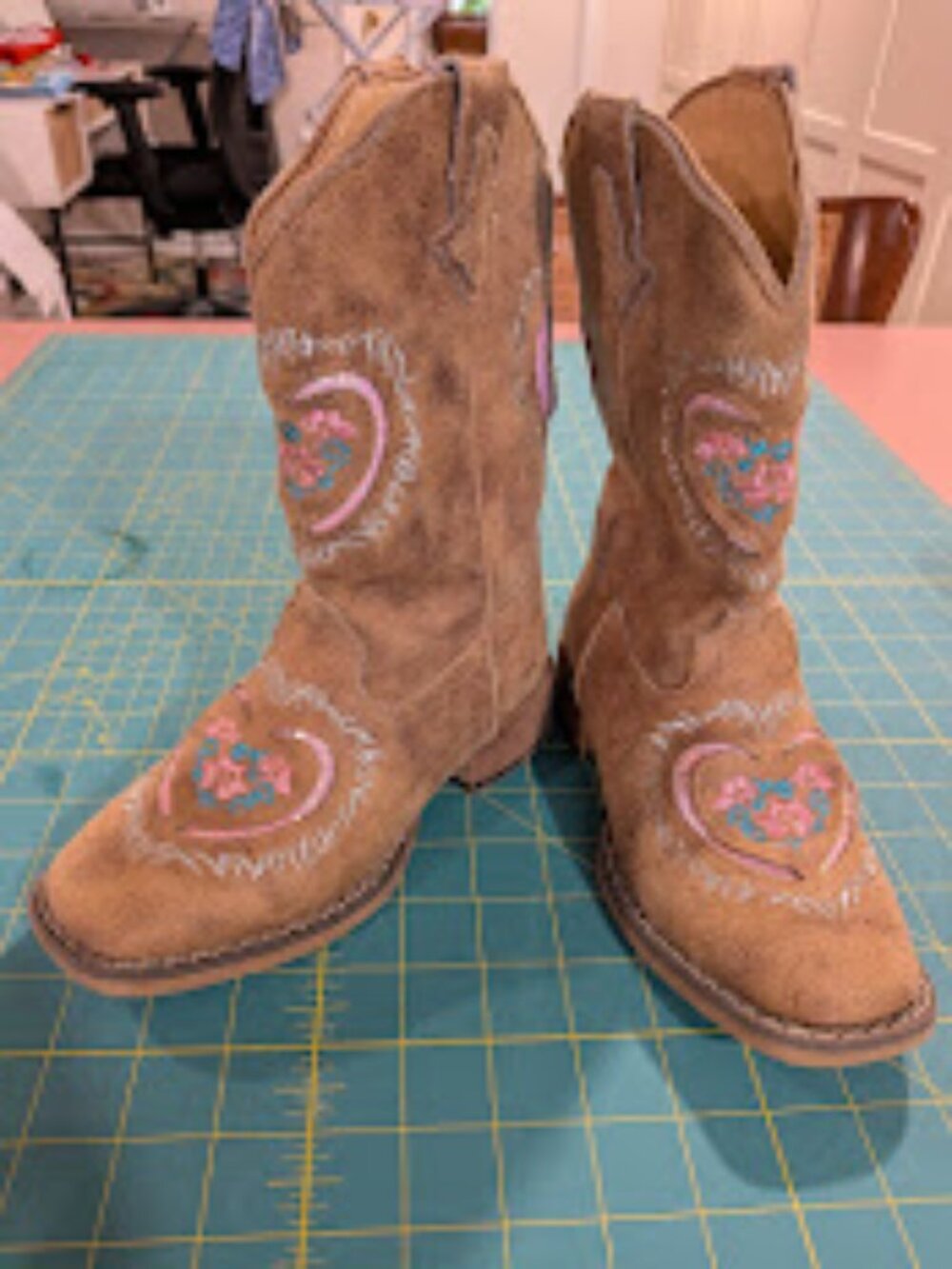 Roper Kids' Daisy Heart Boots